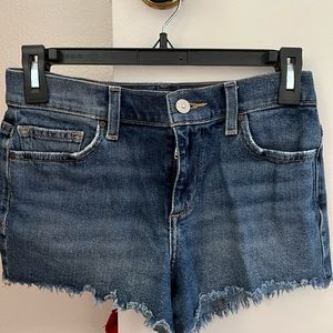 Joe’s shorts size 25
